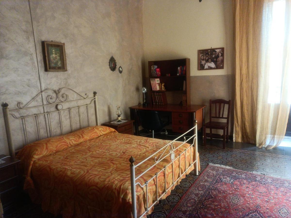 Апартаменты I Mici Di Emy Катания Экстерьер фото